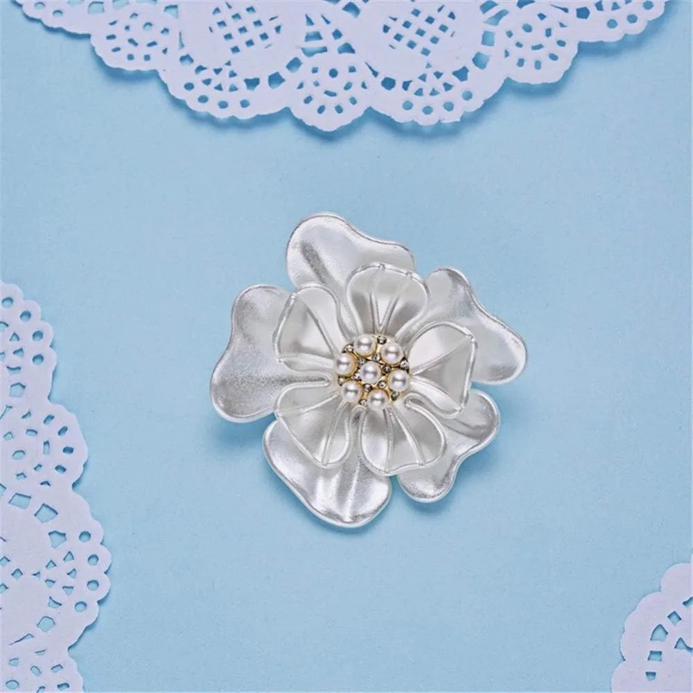 Elegant Plum Blossom Enamel Brooch Pin Gold Plated Flower