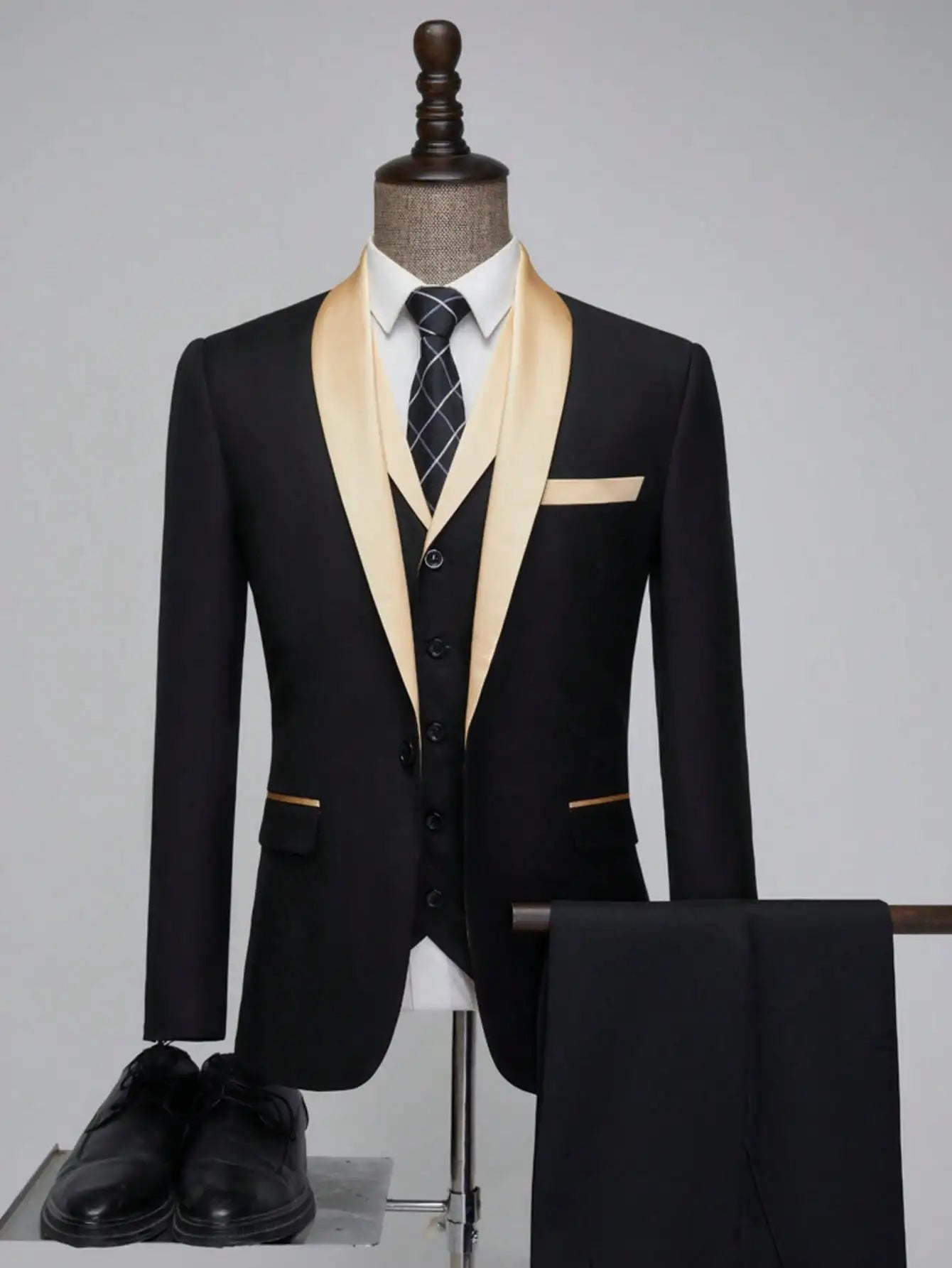 CN Jiangsu Men 3 Piece Tuxedo Suit Slim Blazer Vest Pants