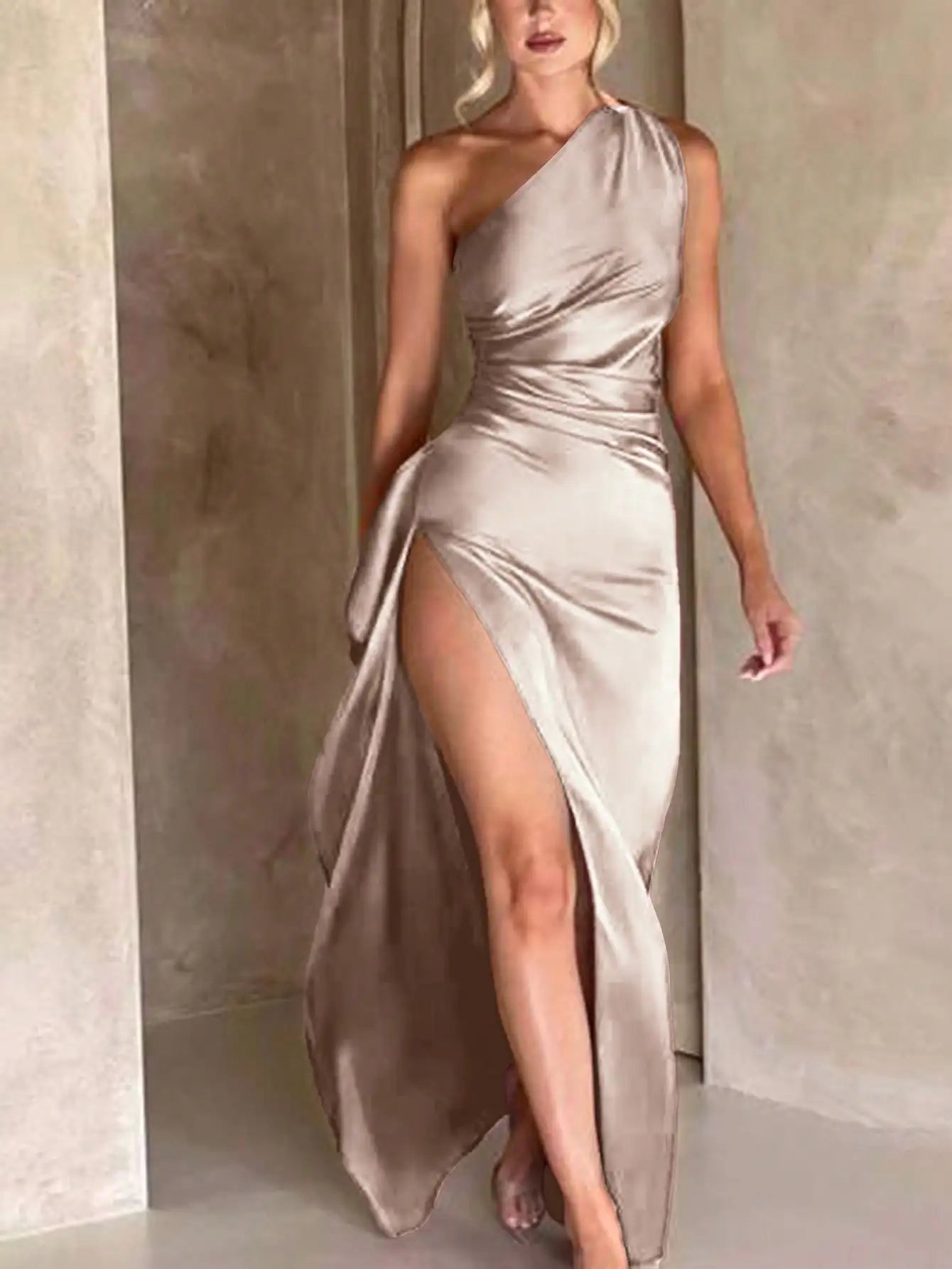 CN Guangdong One Shoulder Pleated Maxi Dress Evening Gown