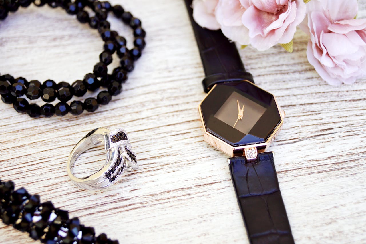 Jewelry & Accessories