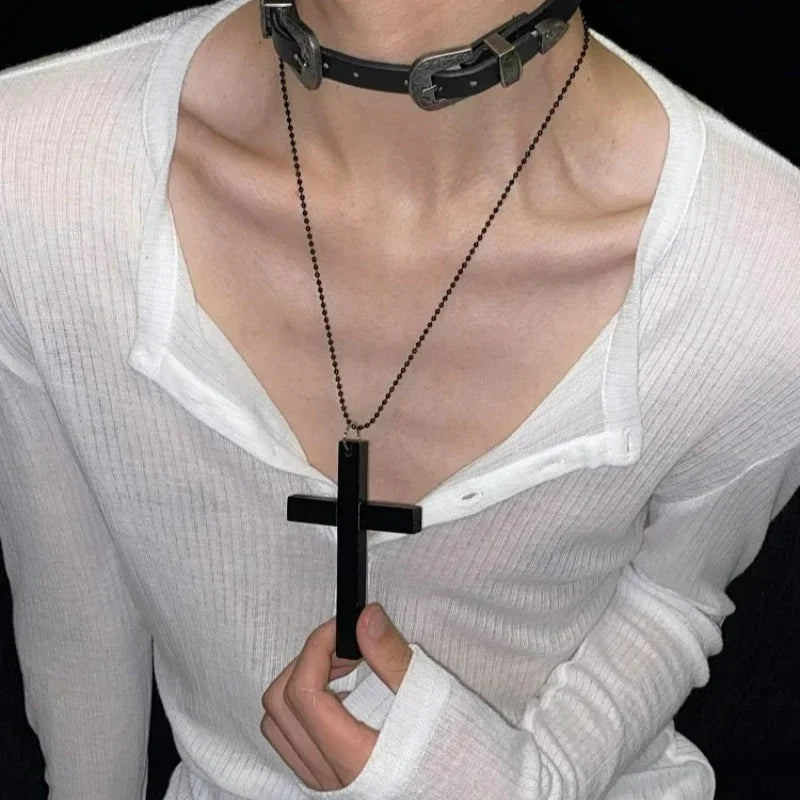 Gothic Y2K HandcraftedArtisanal Distressed Wood Cross Pendant Necklace For Unisex